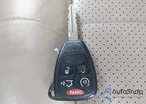 2010 Jeep Liberty Limited из США, поврежденный, VIN 1J4PN5GK8AW109075